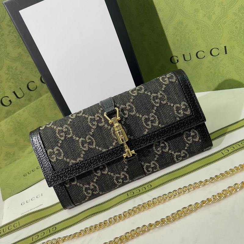 Gucci Handbags 375